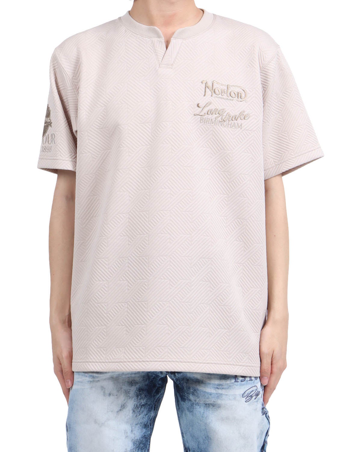 ベージュ：173cm63kg(Lサイズ着用)