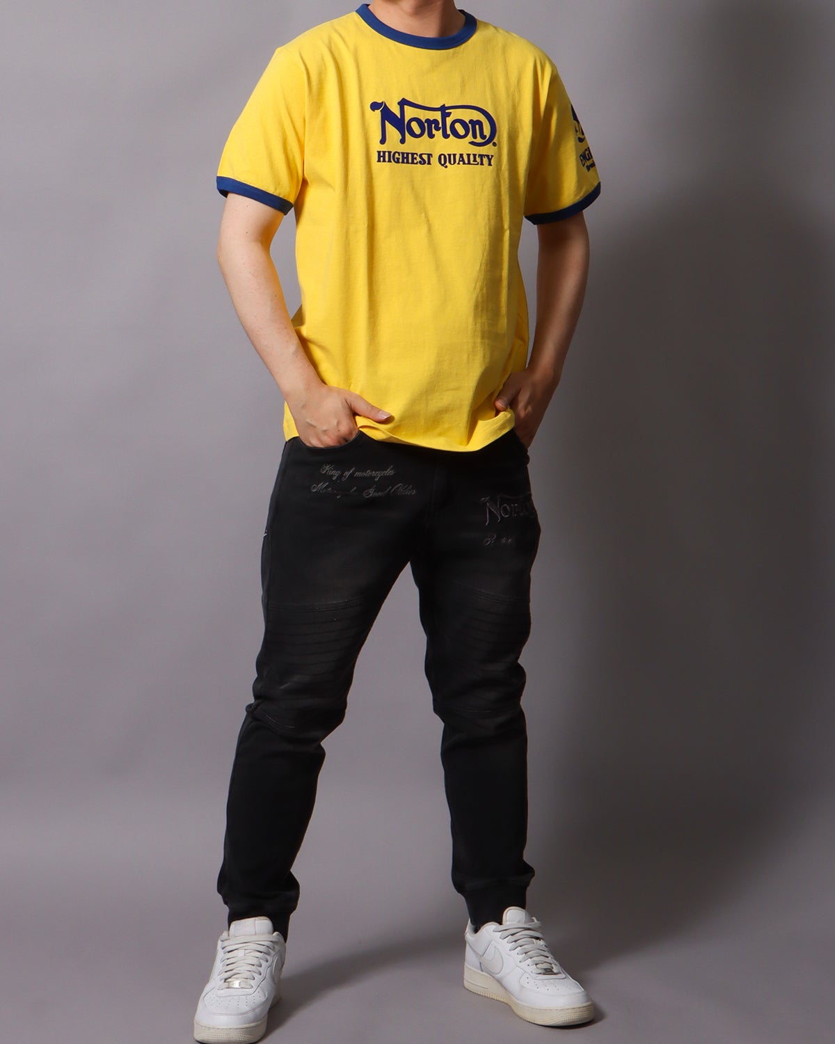 ライトイエロー：178cm/75kg(Lサイズ着用)