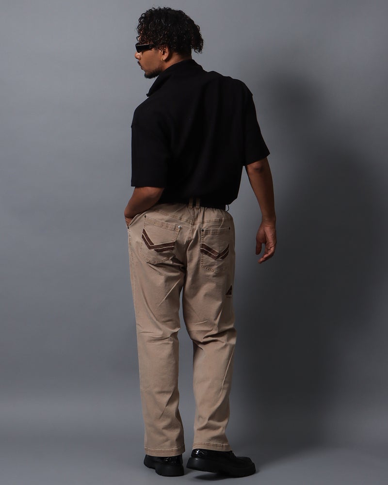 ベージュ：183cm(Lサイズ着用)