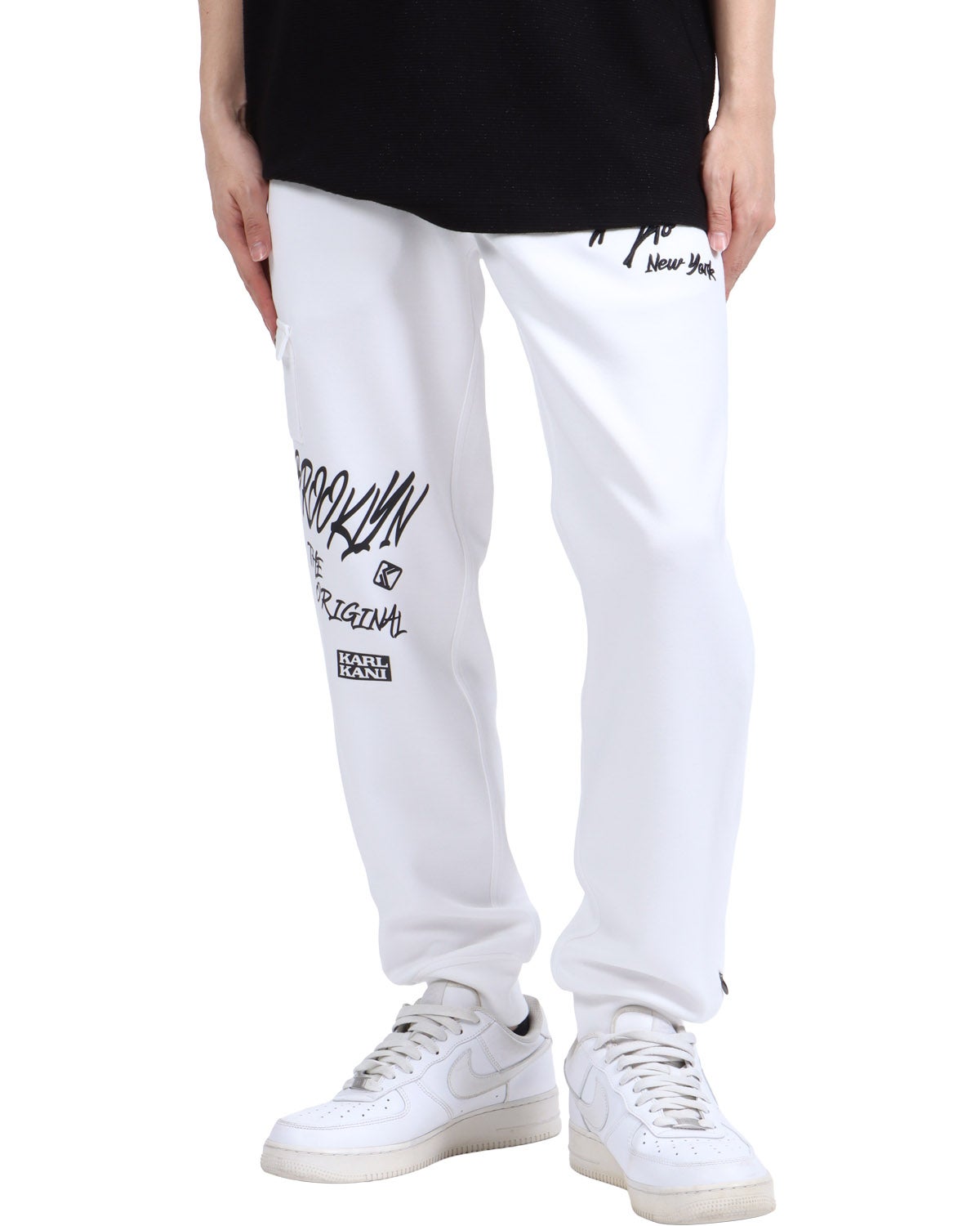 Karl Kani] ダンボールニット グラフィティロゴ スウェットパンツ