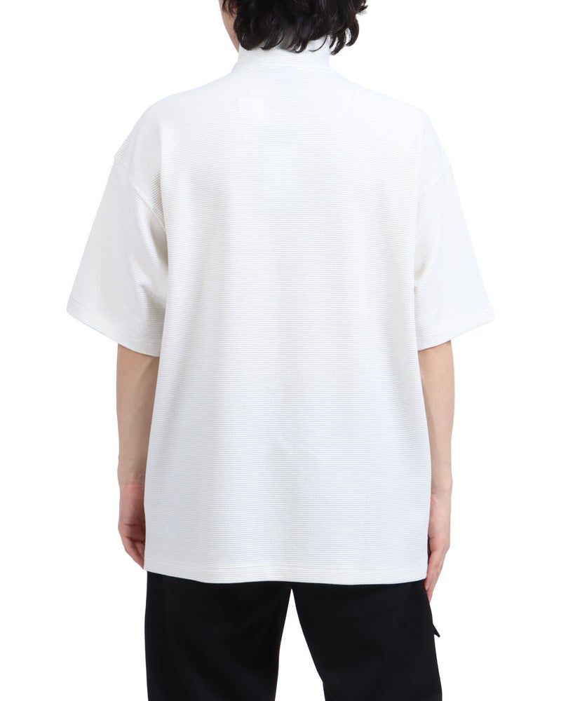 ホワイト：173cm63kg(Lサイズ着用)