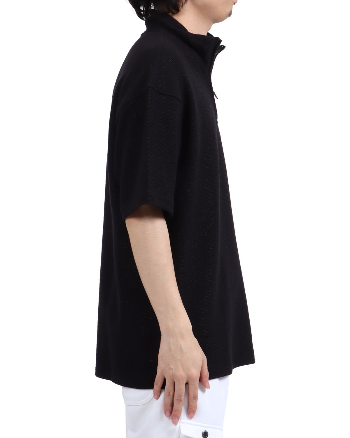 ブラック：173cm63kg(Lサイズ着用)