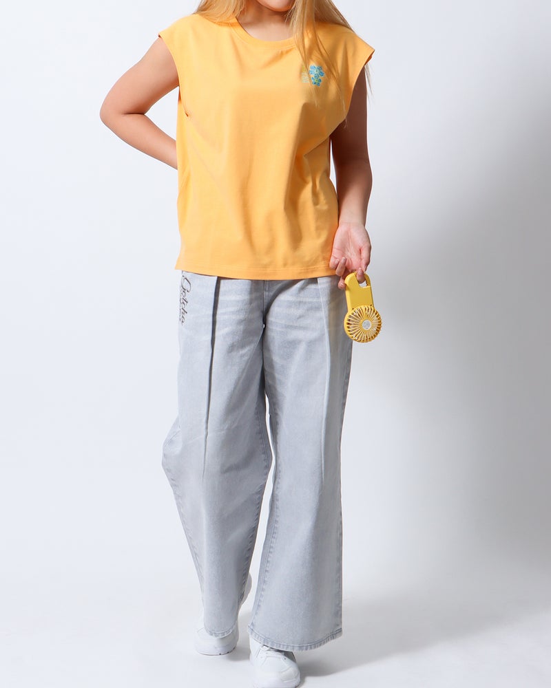 ライトオレンジ：167cm(Lサイズ着用)