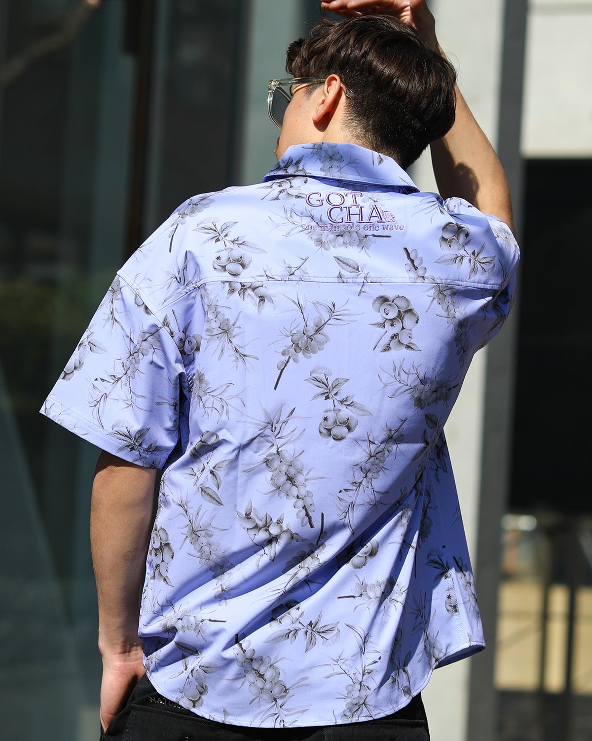 パープル：180cm/70kg(Lサイズ着用)