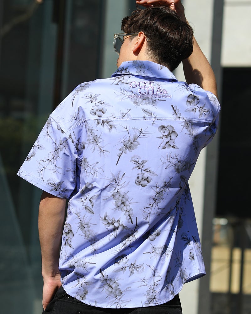 パープル：180cm/70kg(Lサイズ着用)