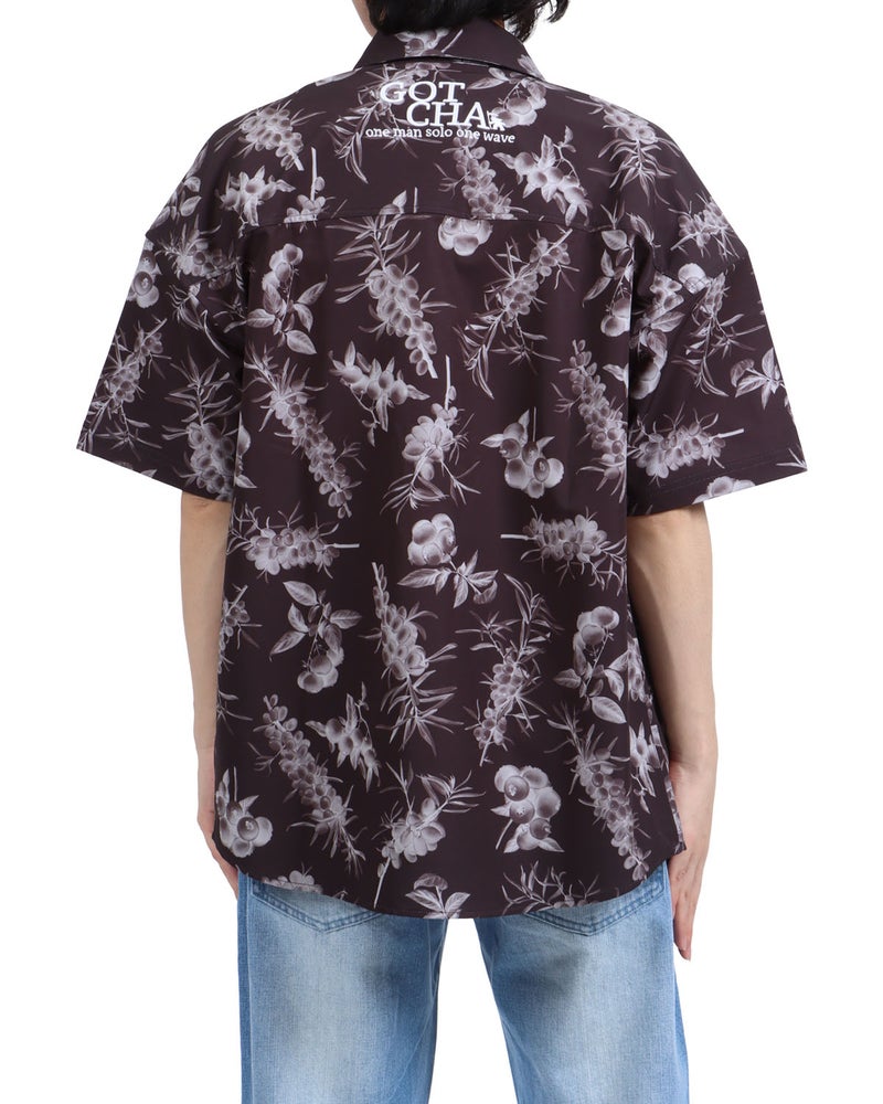 ブラック：173cm63kg(Lサイズ着用)