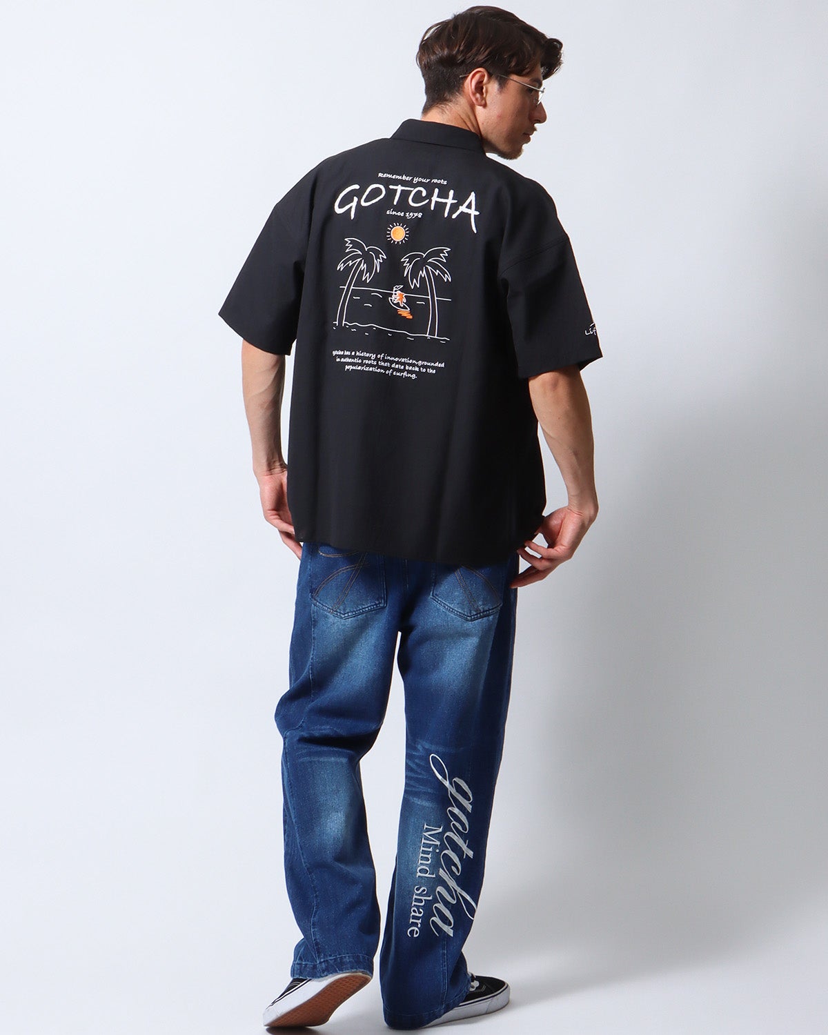 Palace SHANGHAI open 限定tシャツ　キャップ　ショットパンツ GOTCHA] ハイブリッド 多機能 ドロップショルダー フィッシュマン 半袖