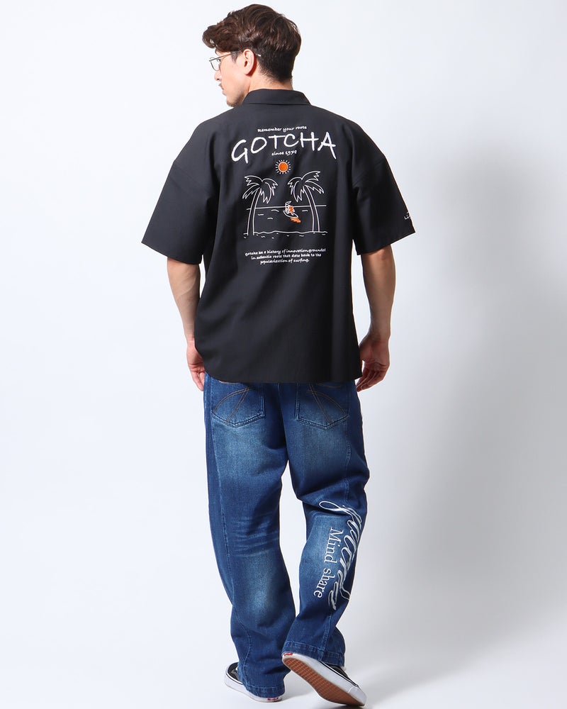 ブラック：180cm/70kg(Lサイズ着用)