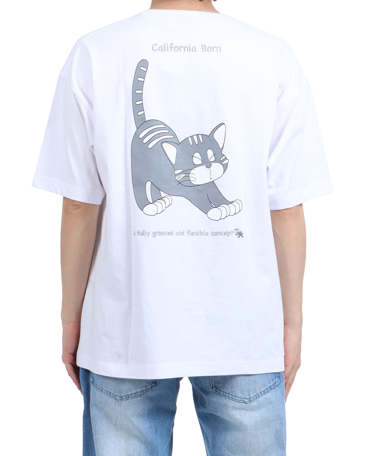 ホワイト：173cm63kg(Lサイズ着用)