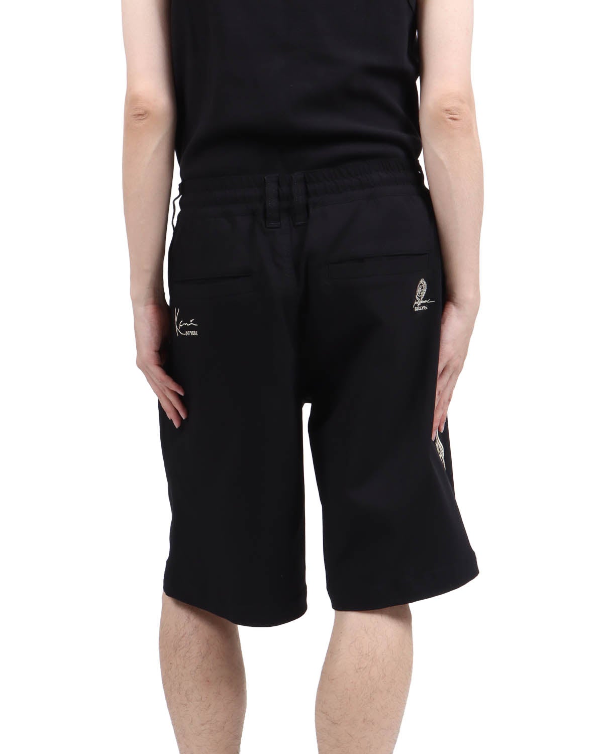 ブラック：173cm63kg(Lサイズ着用)