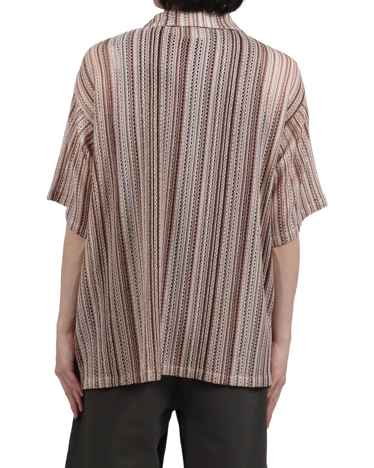 ベージュ：173cm63kg(Lサイズ着用)