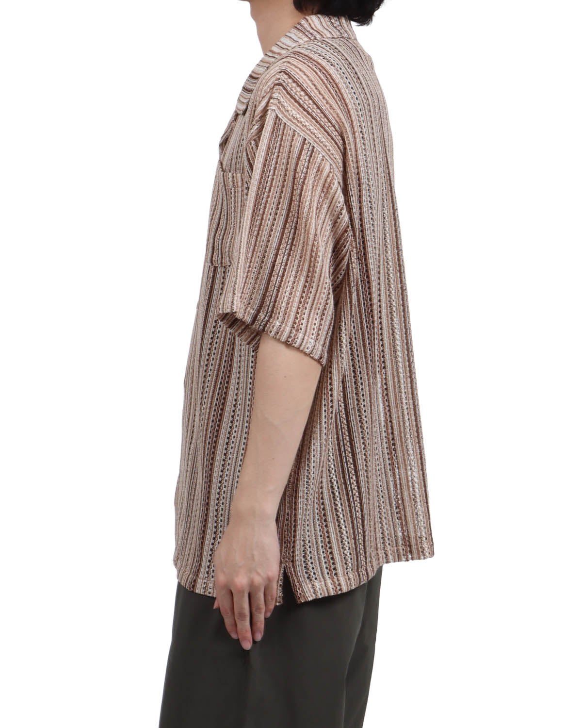 ベージュ：173cm63kg(Lサイズ着用)