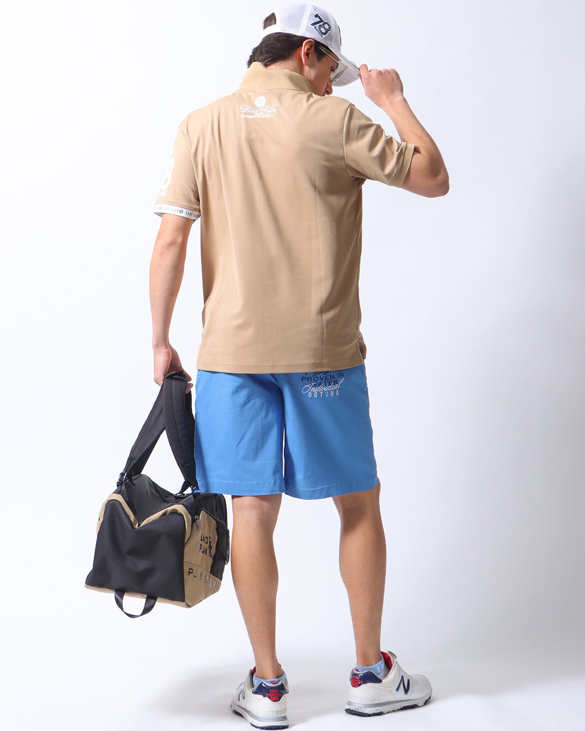 ブルー：180cm/70kg(Lサイズ着用)