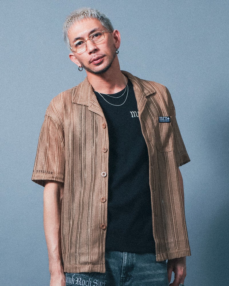 ベージュ：183cm(XLサイズ着用)