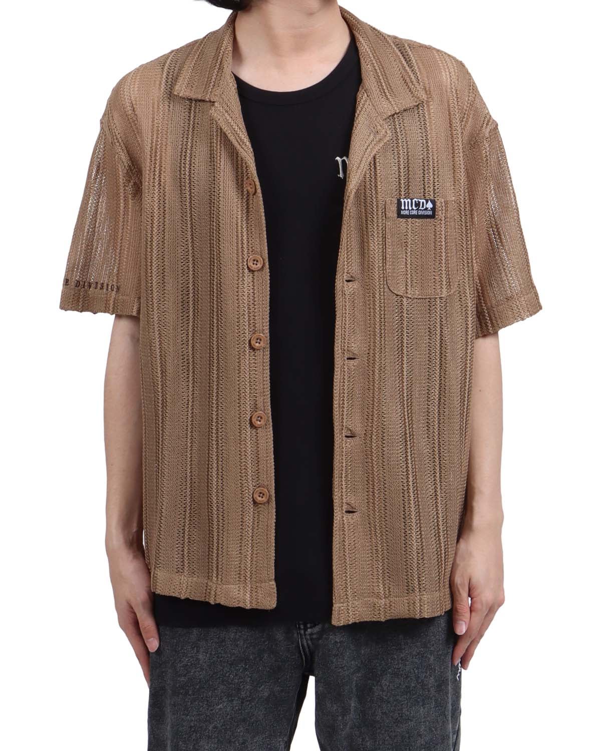 ベージュ：173cm63kg(Lサイズ着用)