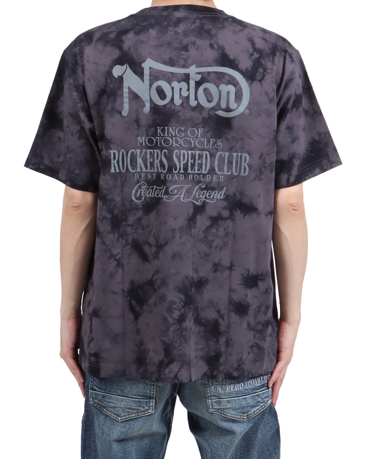 ブラック：173cm63kg(Lサイズ着用)