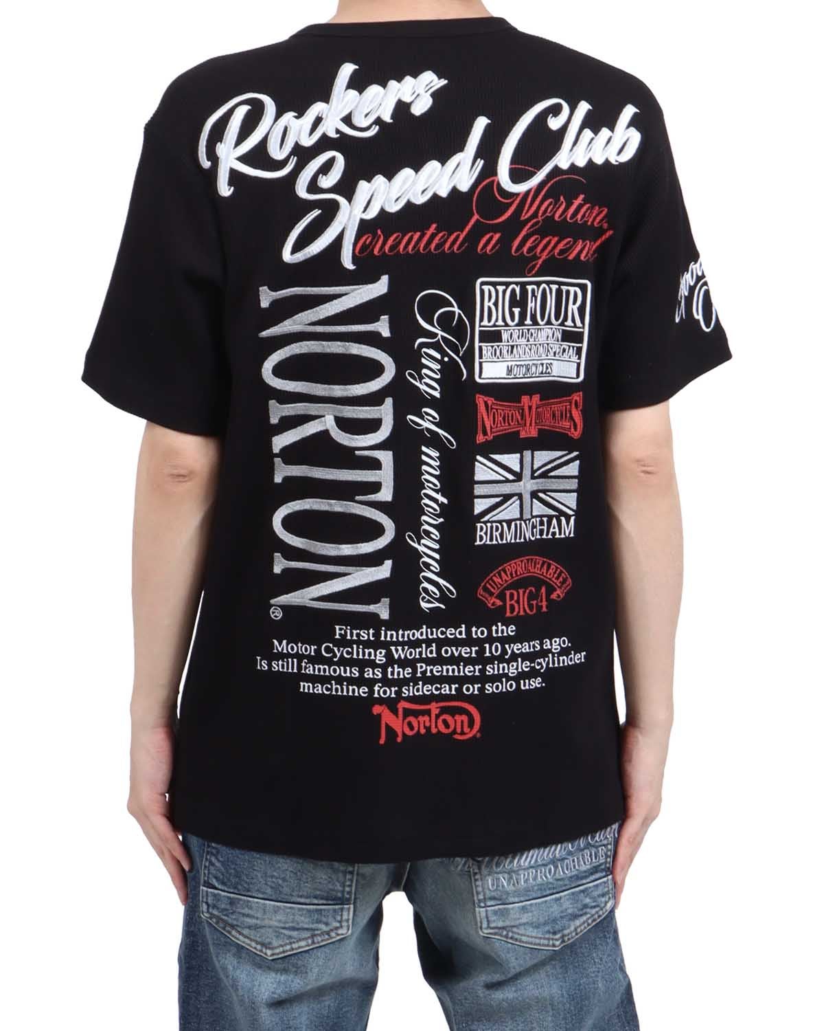 ブラック：173cm63kg(Lサイズ着用)