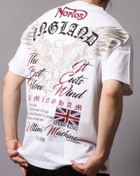 ホワイト：178cm/75kg(Lサイズ着用)
