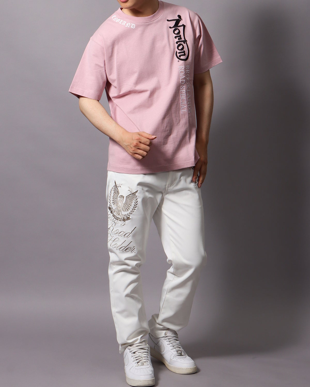 ピンクグレー：178cm/75kg(Lサイズ着用)