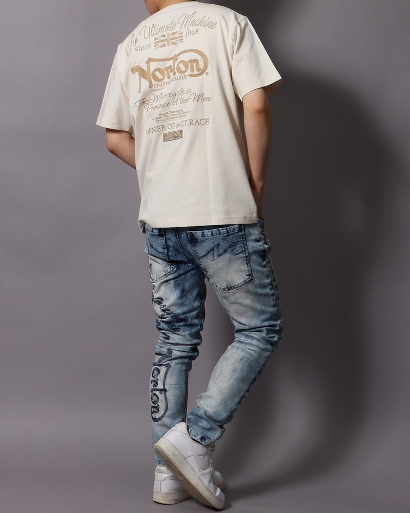 オフホワイト：178cm/75kg(Lサイズ着用)