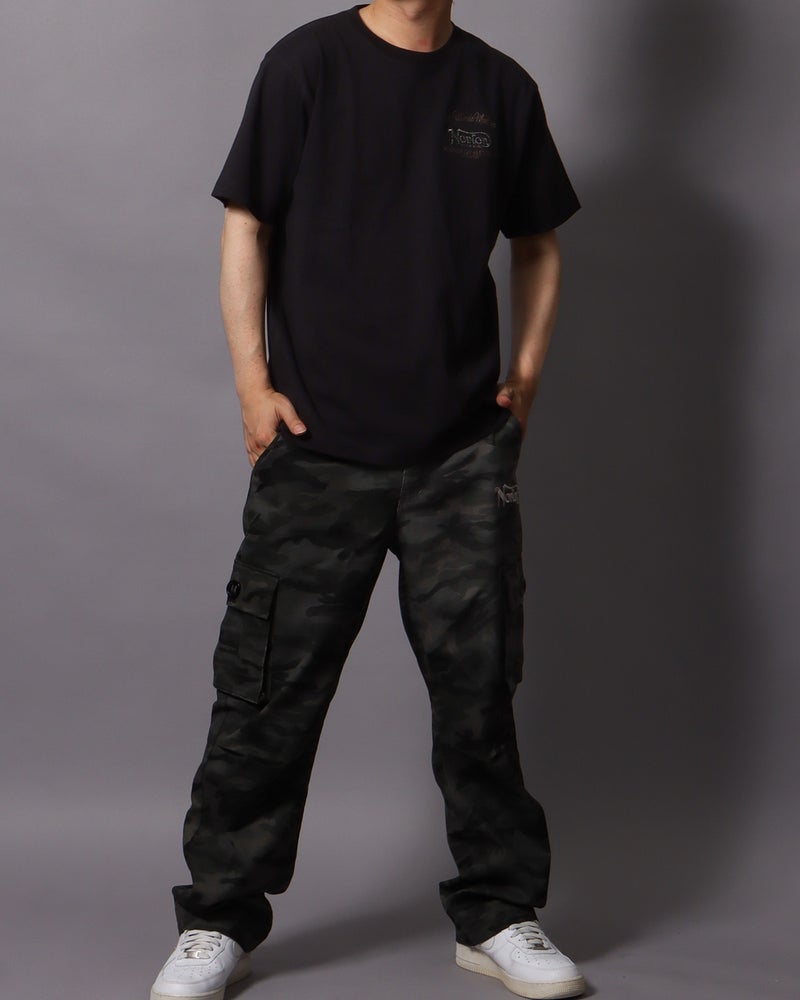 ブラック：178cm/75kg(Lサイズ着用)