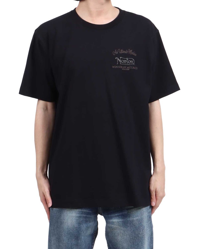 ブラック：173cm63kg(Lサイズ着用)