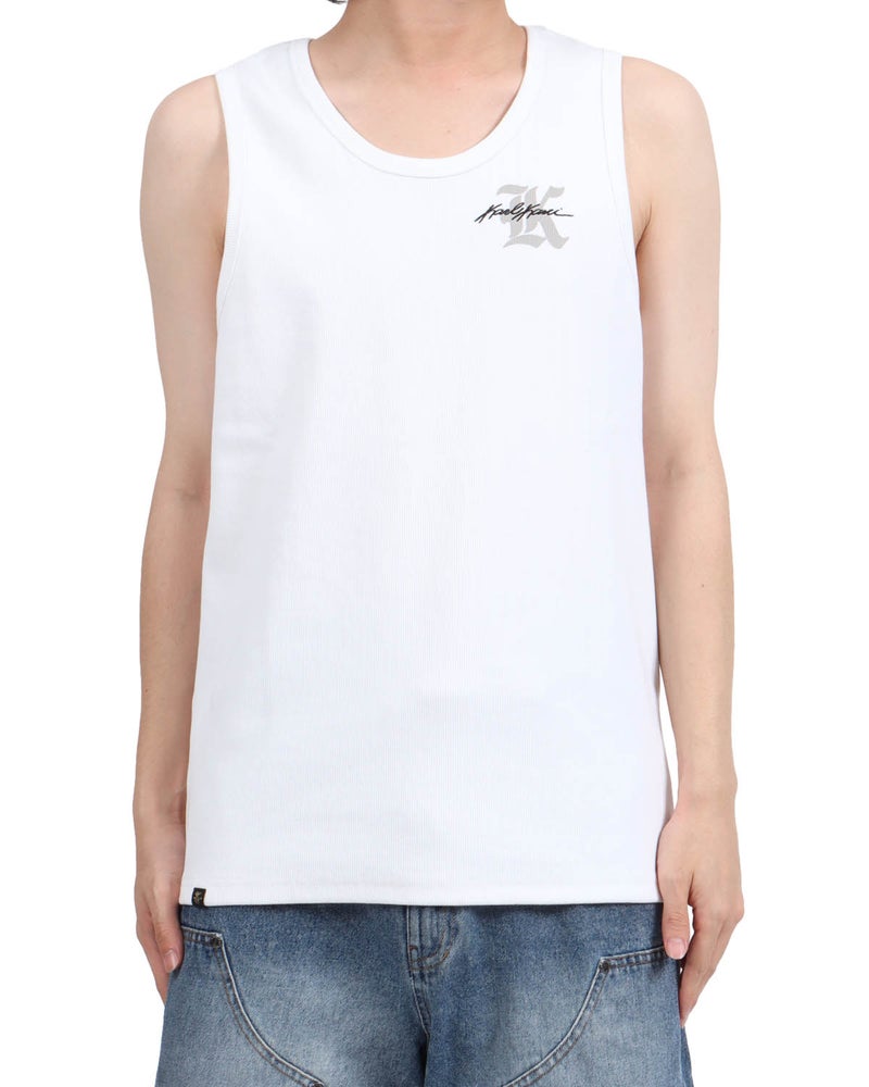 ホワイト：173cm63kg(Lサイズ着用)