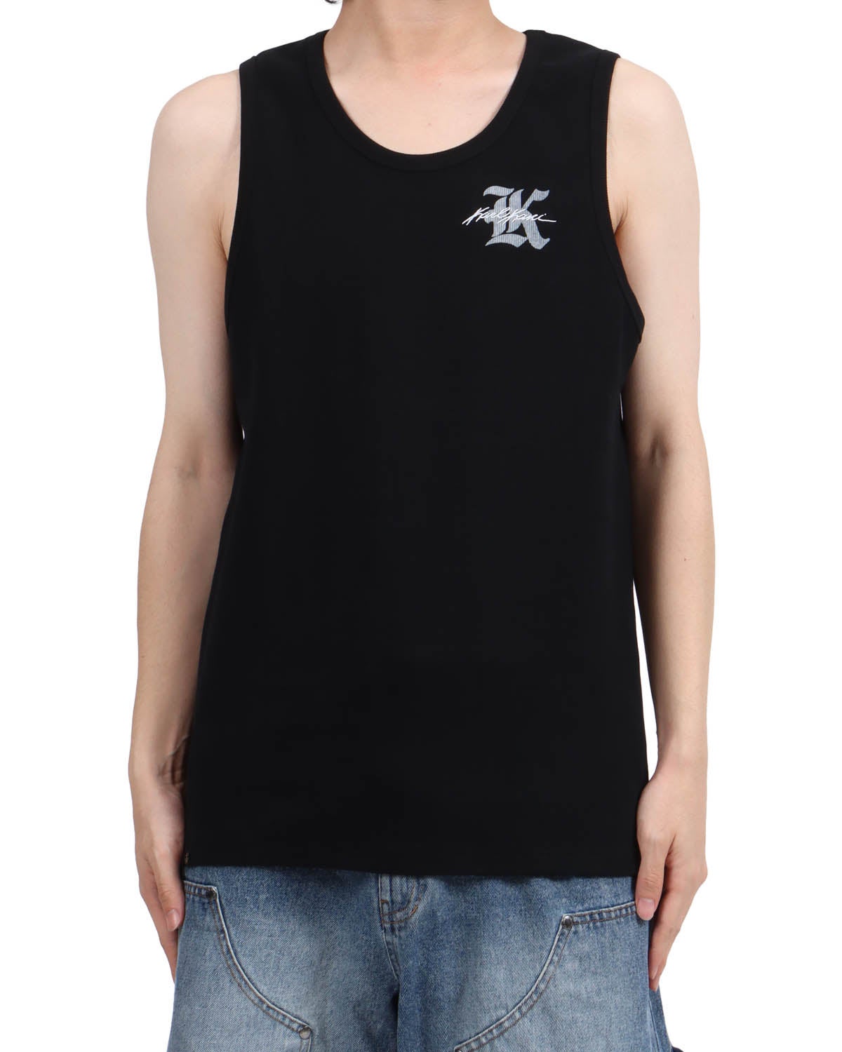 ブラック：173cm63kg(Lサイズ着用)