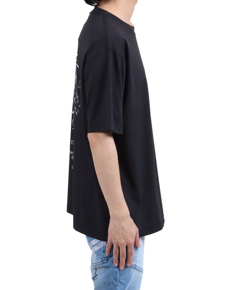 ブラック：173cm63kg(Lサイズ着用)