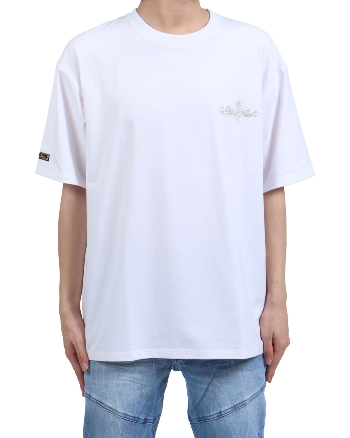 ホワイト：173cm63kg(Lサイズ着用)