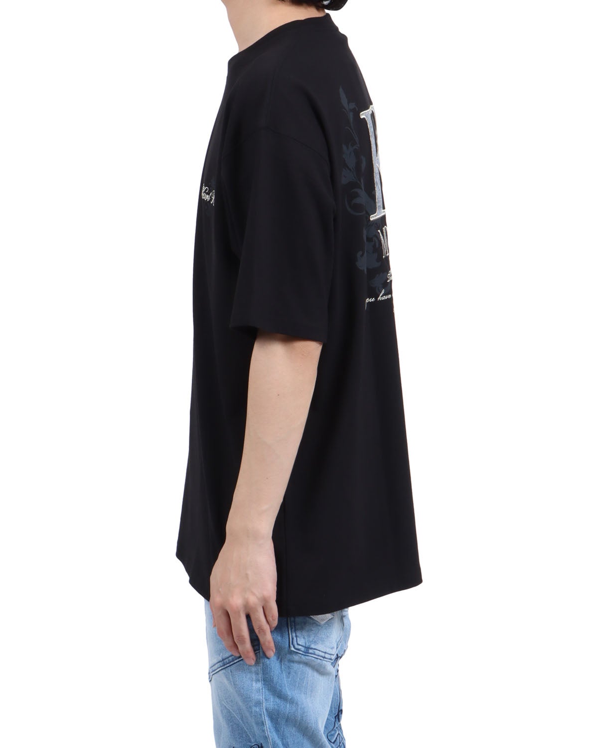 ブラック：173cm63kg(Lサイズ着用)