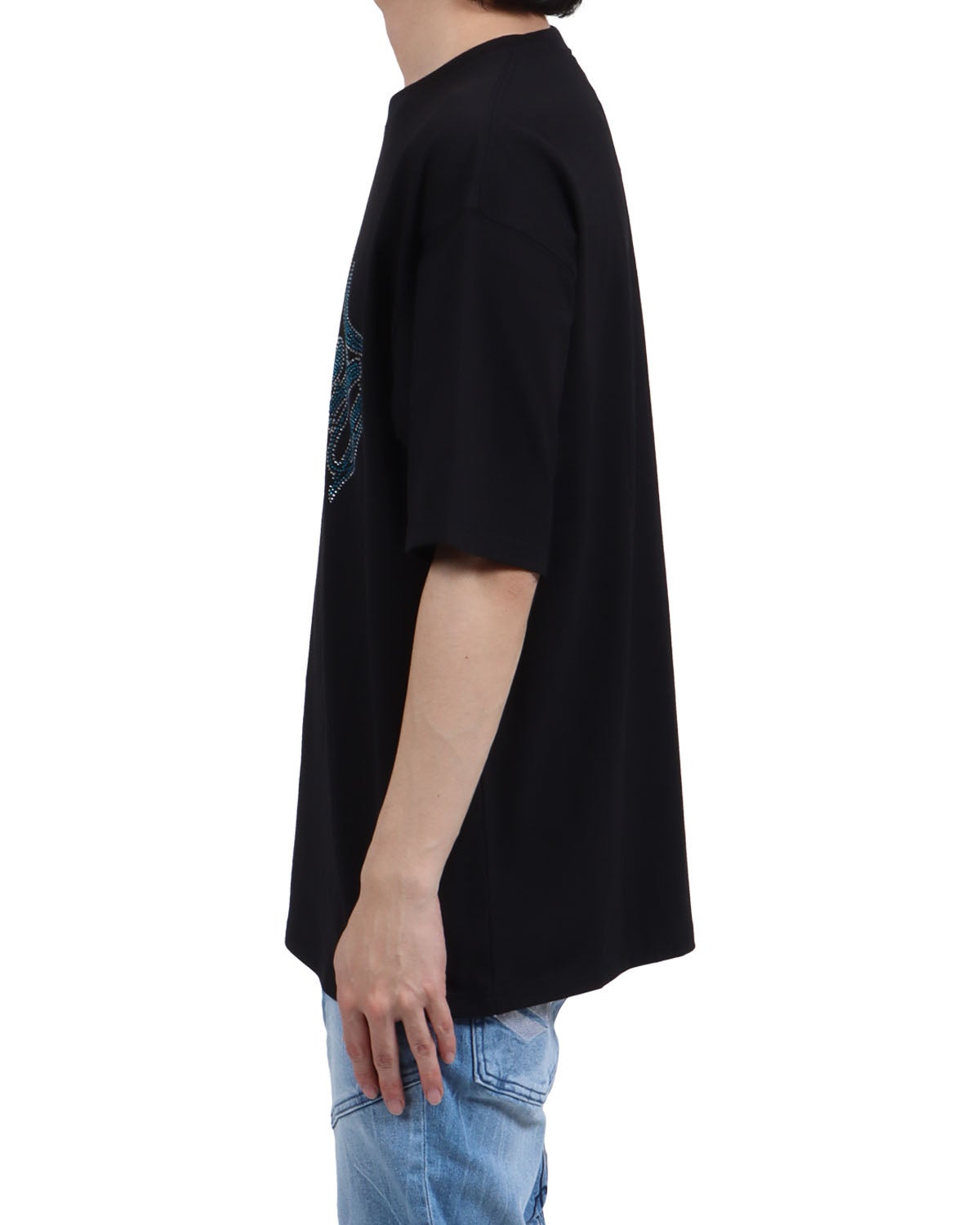 ブラック：173cm63kg(Lサイズ着用)