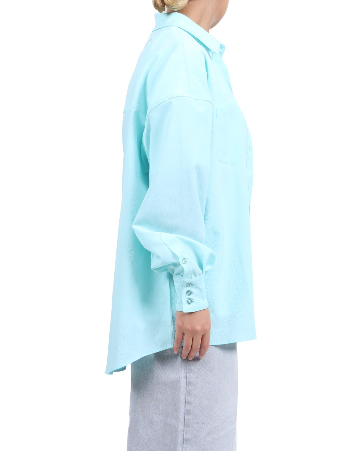 ミントグリーン：167cm(Lサイズ着用)