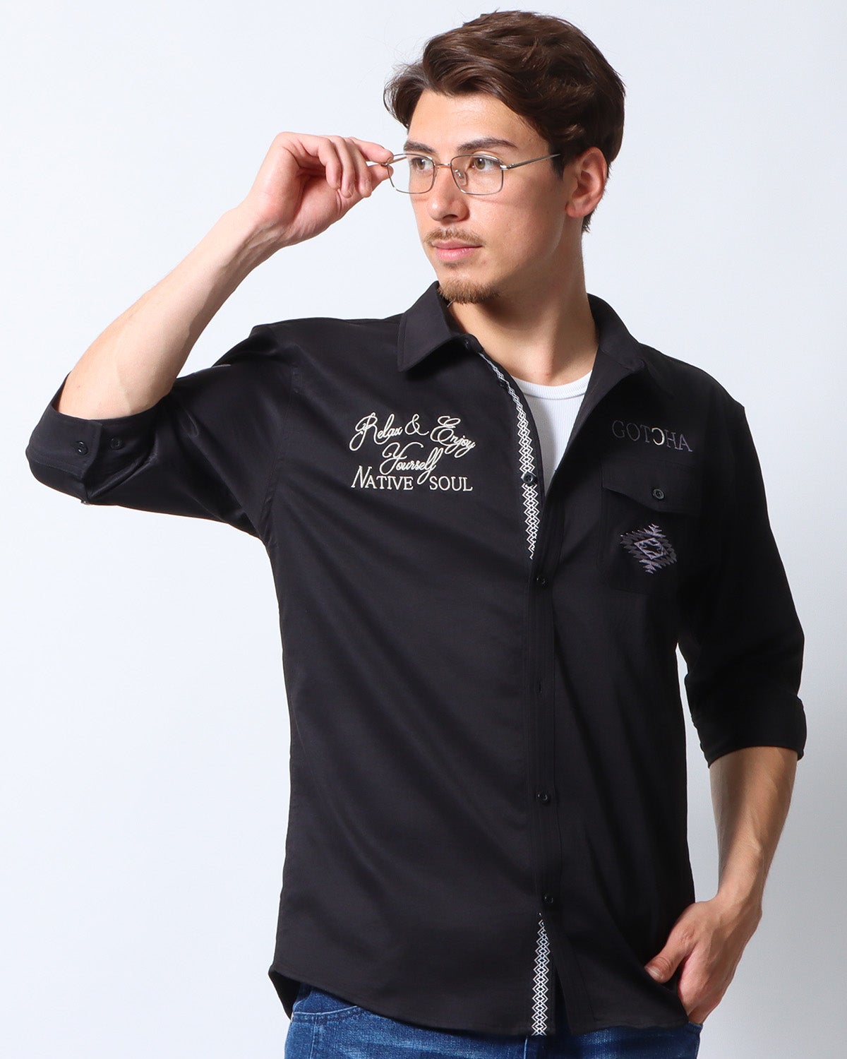 ブラック：180cm/70kg(Lサイズ着用)