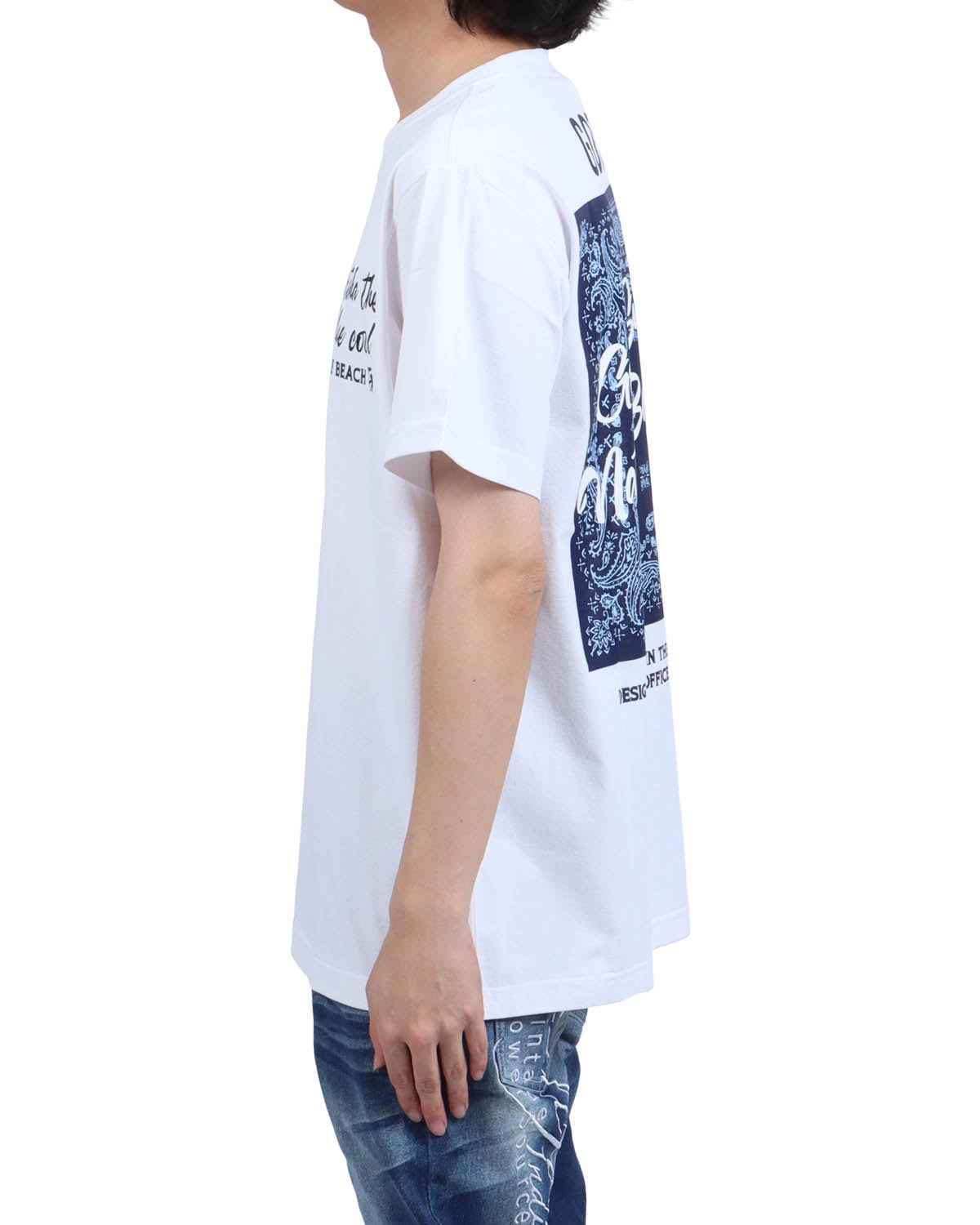 ホワイト：173cm63kg(Lサイズ着用)