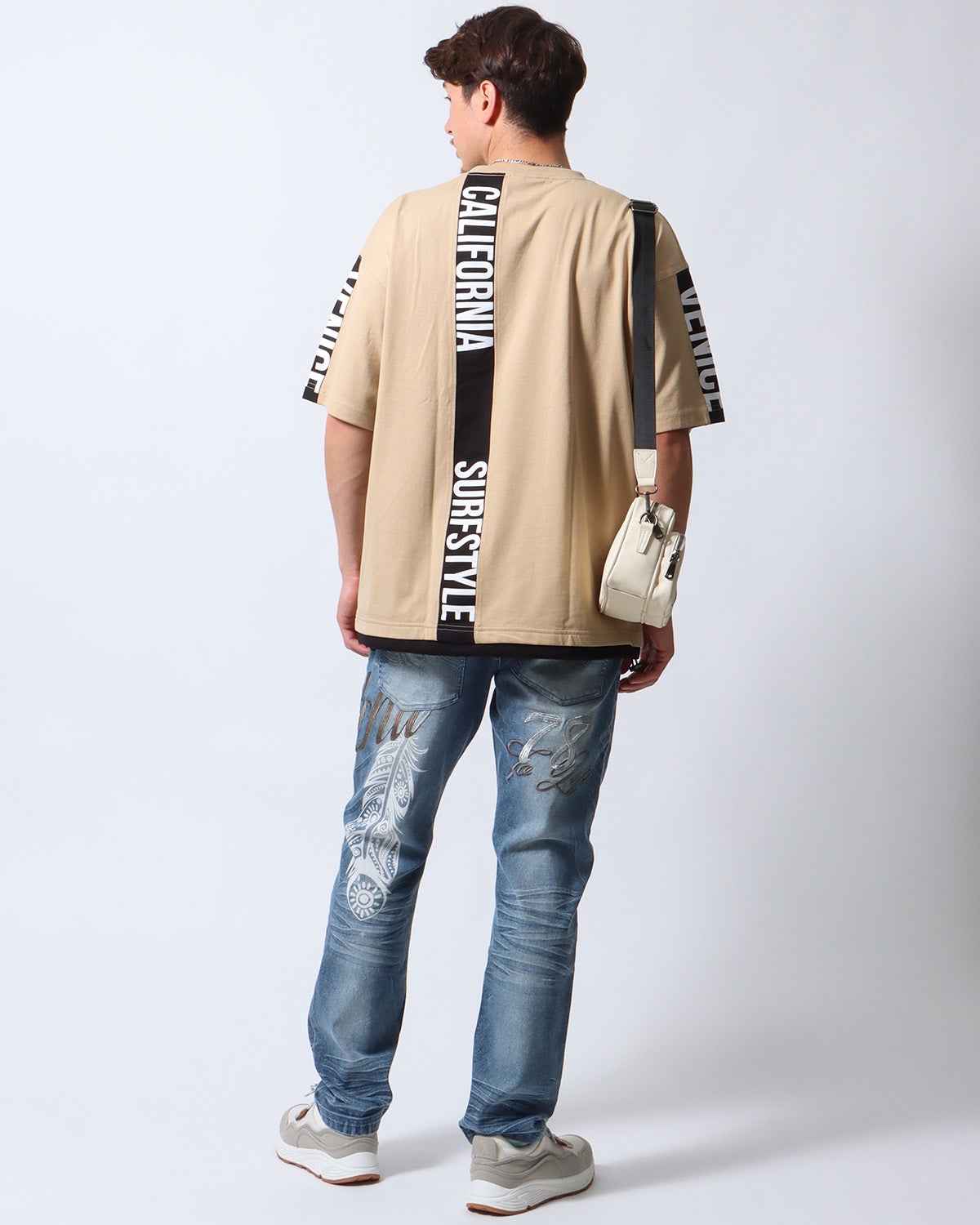 サンドベージュ：180cm/70kg(Lサイズ着用)