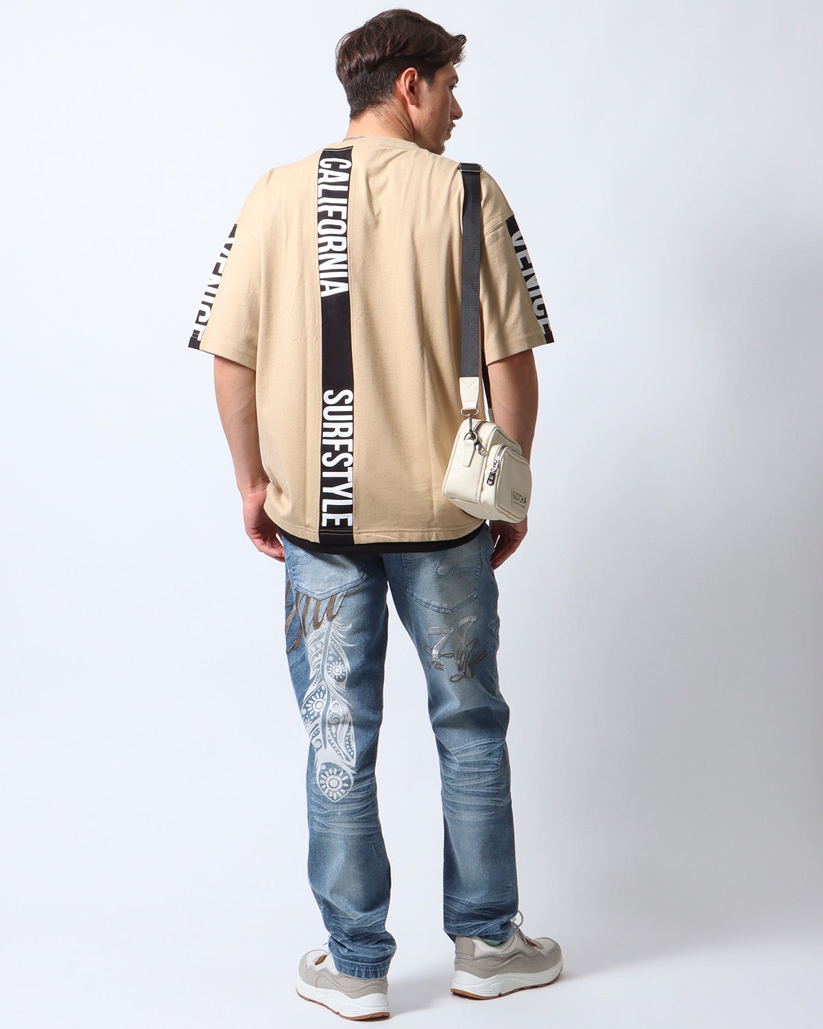 サンドベージュ：180cm/70kg(Lサイズ着用)