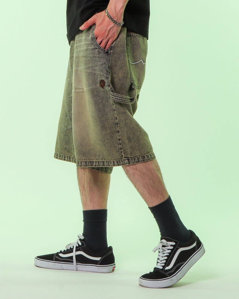 ベージュ:175cm(Mサイズ着用)