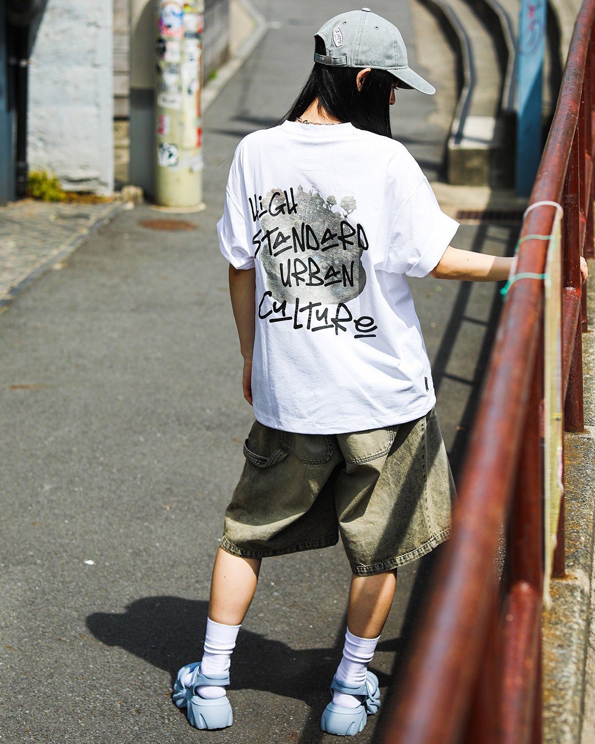 ベージュ:160cm(Mサイズ着用)