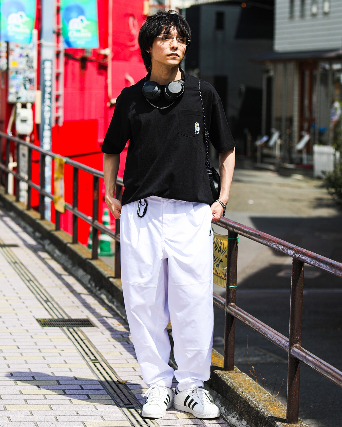 ホワイト：175cm(Mサイズ着用)