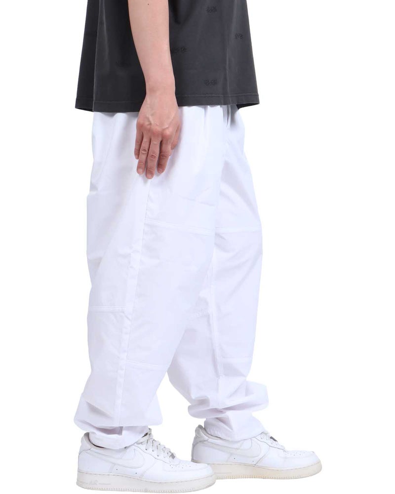 ホワイト：174cm62kg(Lサイズ着用)