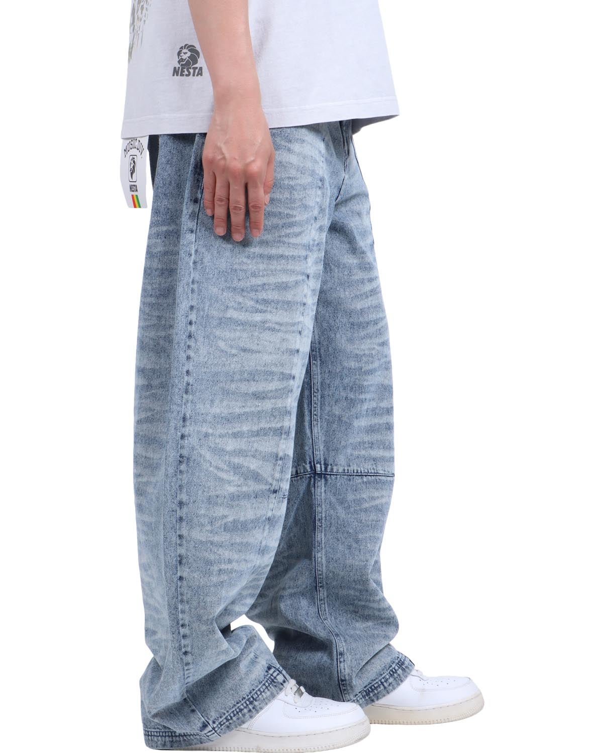 ブリーチ：174cm62kg(Lサイズ着用)