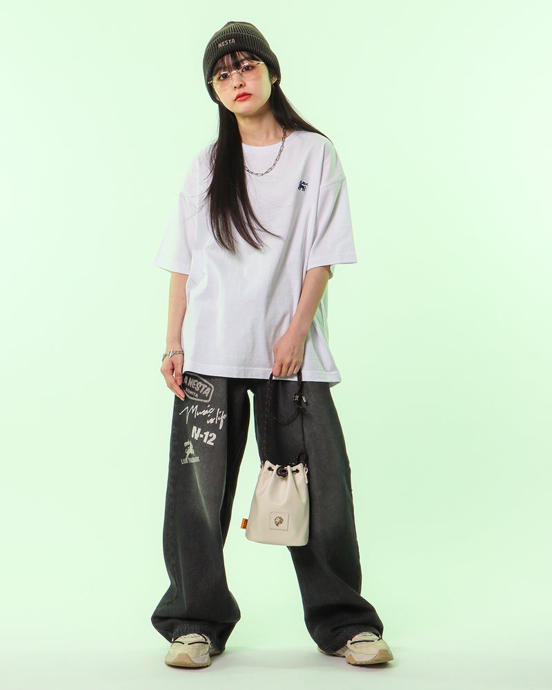 ホワイト：160cm(Mサイズ着用)