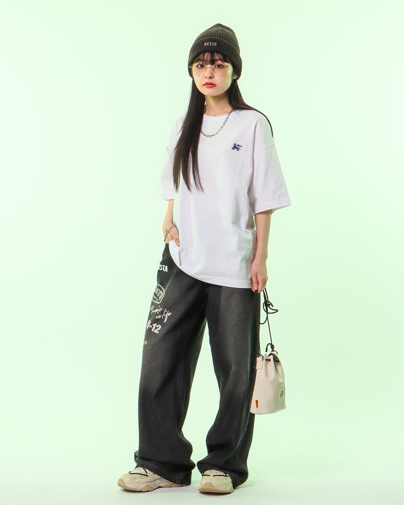 ホワイト：160cm(Mサイズ着用)