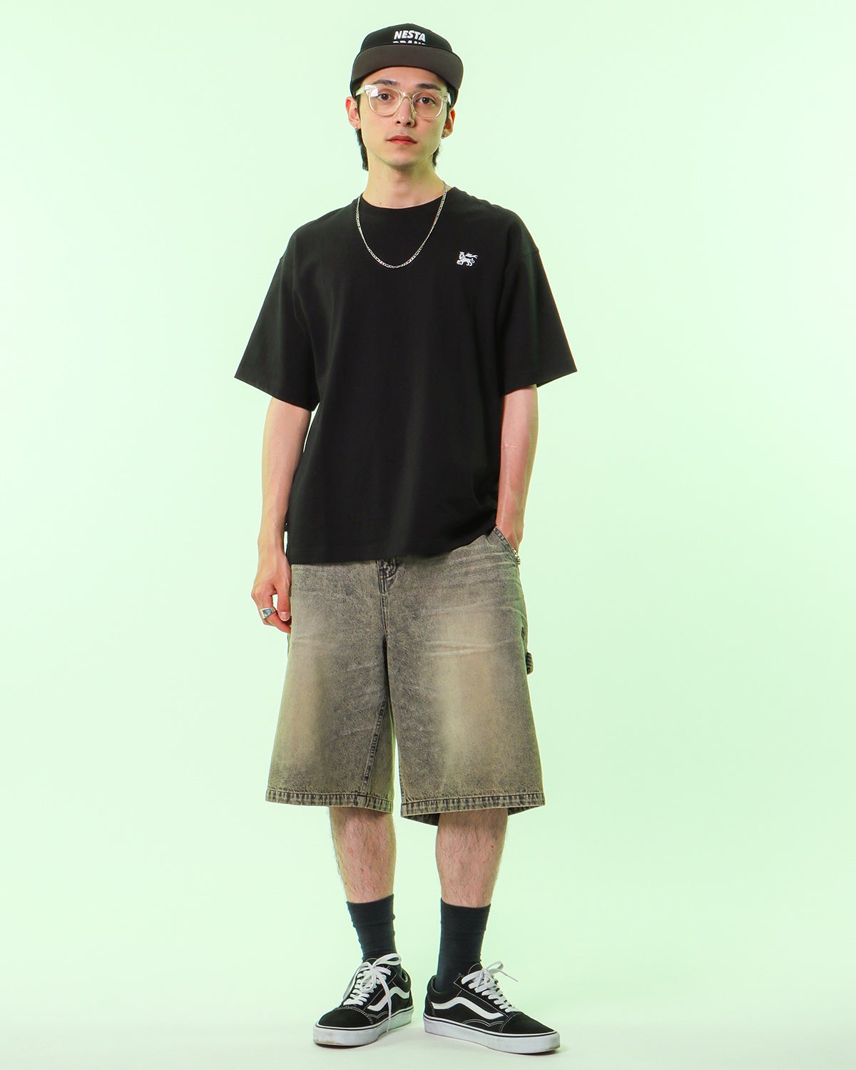 ブラック：175cm(Mサイズ着用)