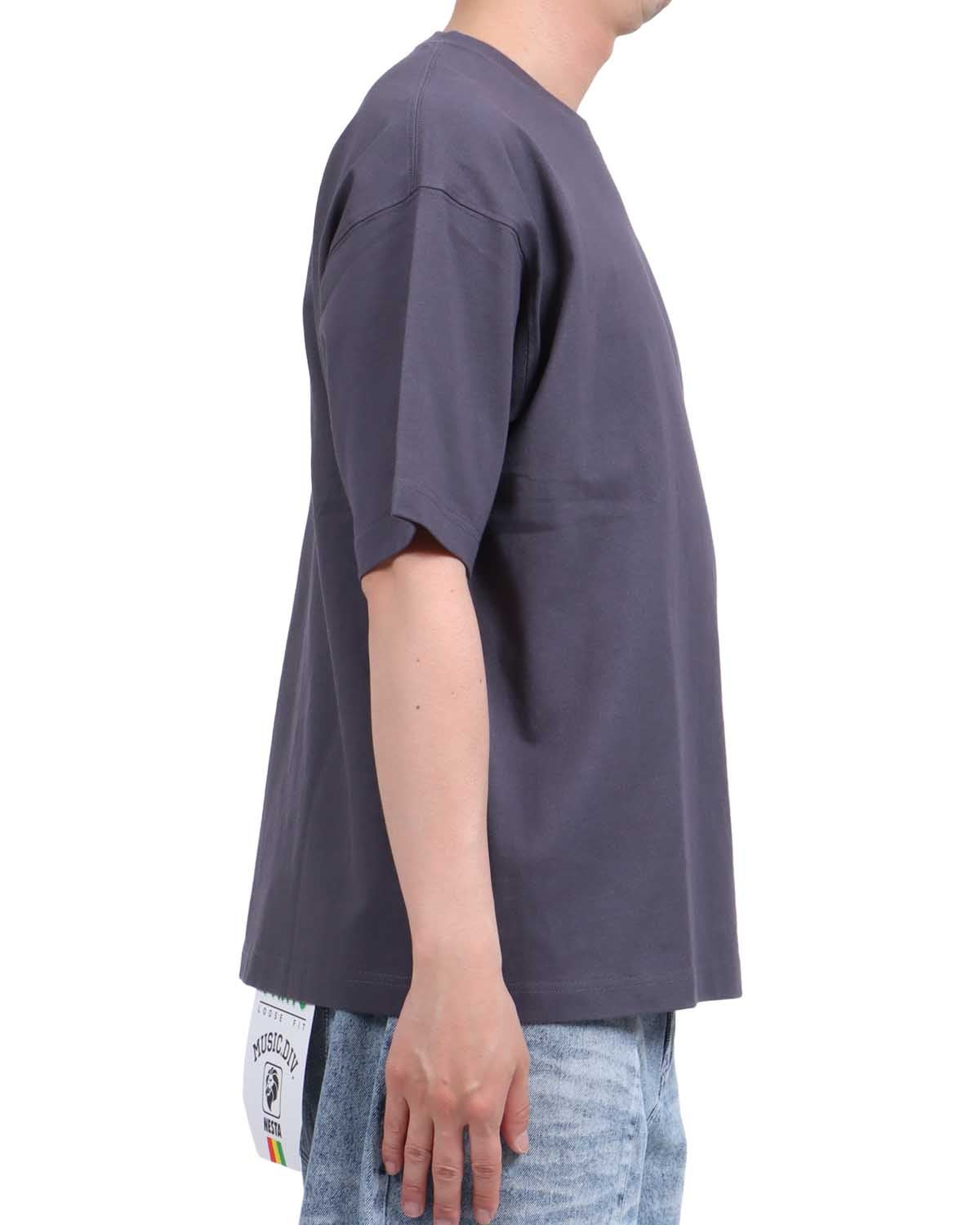 チャコール：174cm62kg(Lサイズ着用)