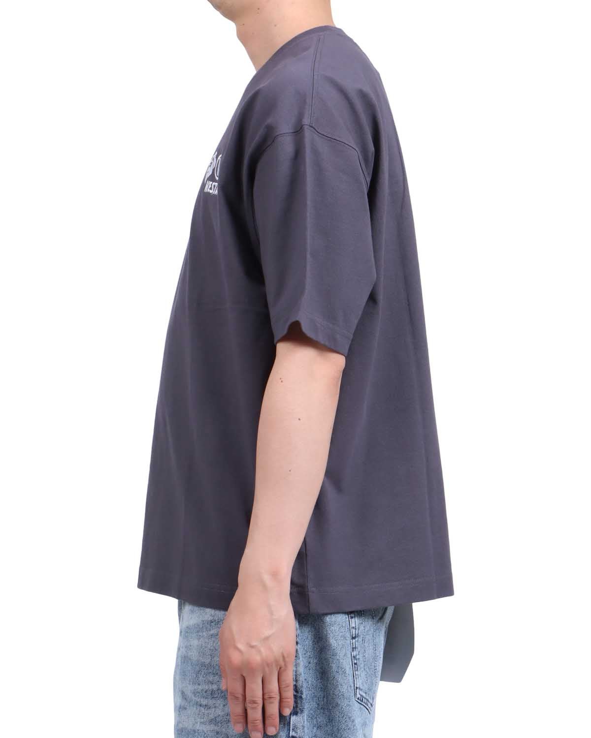 チャコール：174cm62kg(Lサイズ着用)