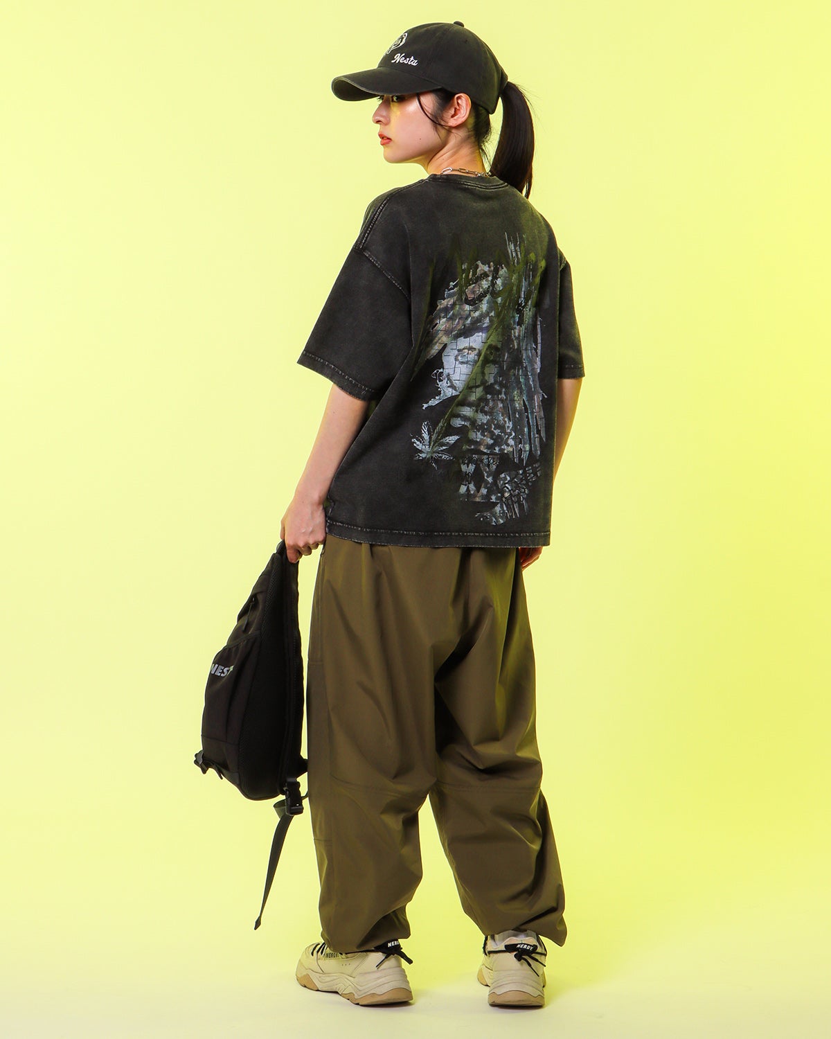 ブラック：160cm(Sサイズ着用)