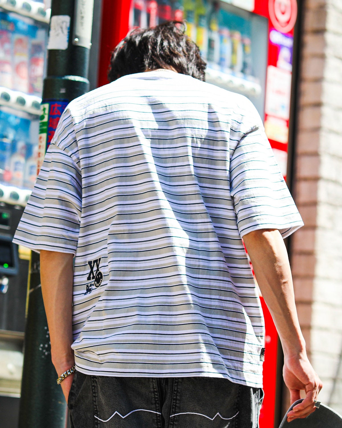 ホワイト：175cm(Lサイズ着用)