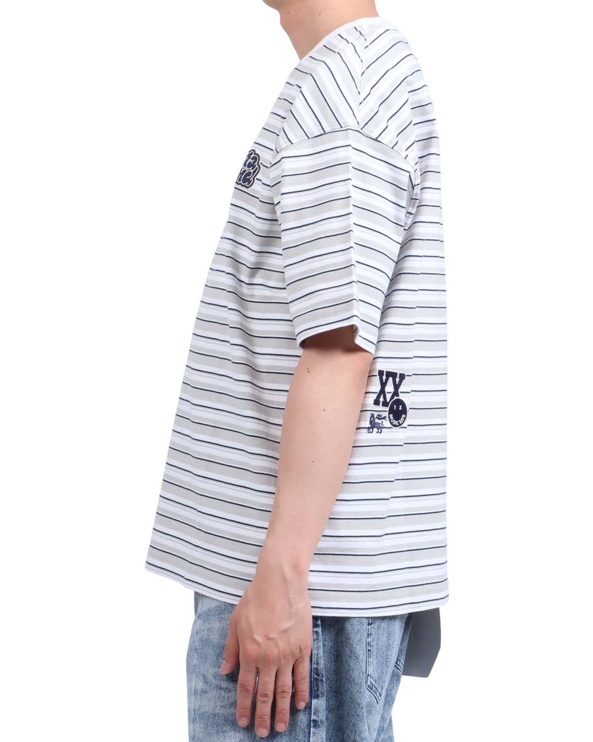 ホワイト：174cm62kg(Lサイズ着用)